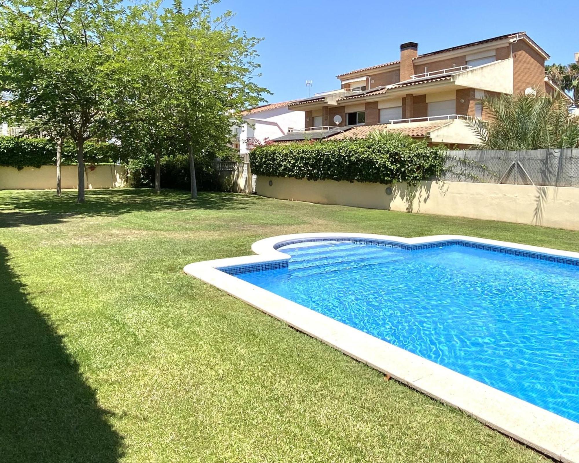 Villa Isabel Sitges, Rocamar Sant Pere De Ribes Esterno foto